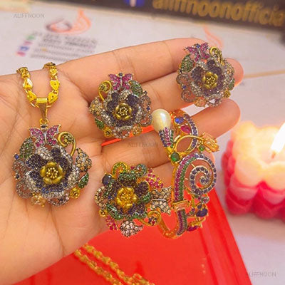 3D Diamond Cut Luxury Set With Ring