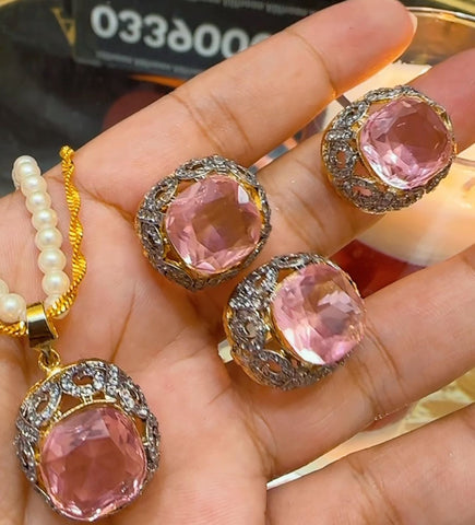 Armish Diamond Cut Set 4