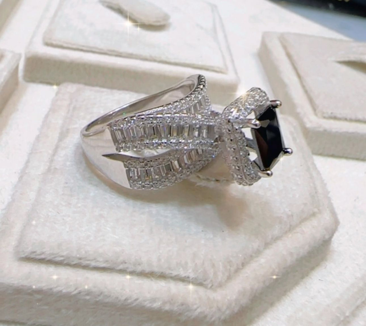 Black Stone Chandi Ring