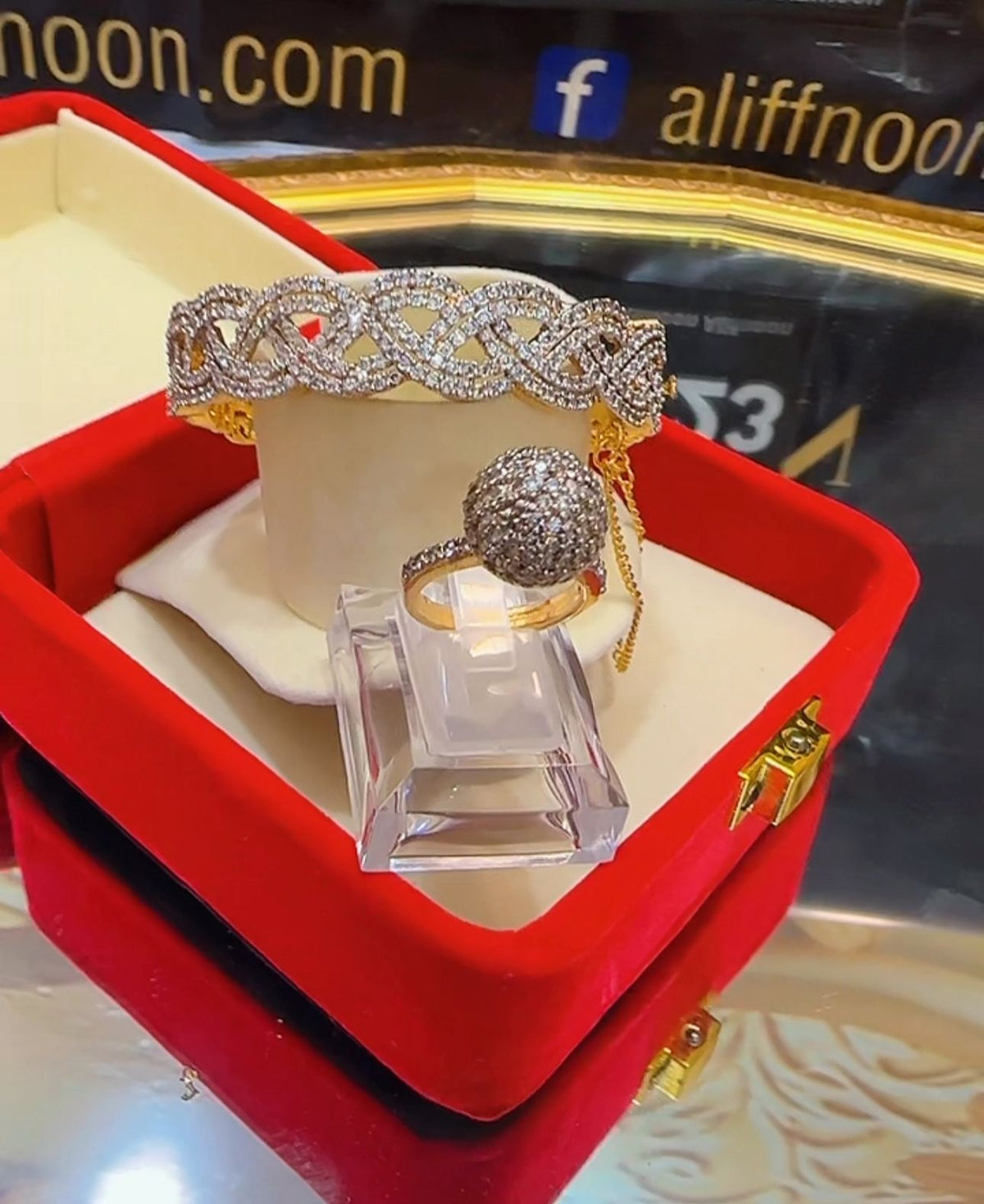 Cubic Micro Zircon Kera with Ring