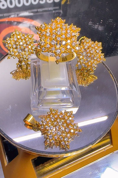 Diamond Cut Flower Chandi Set