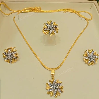 Rubi Diamond Cut Set