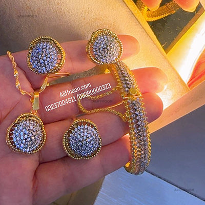 Diamond Cut Alia Set