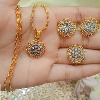 Rubi Diamond Cut Set