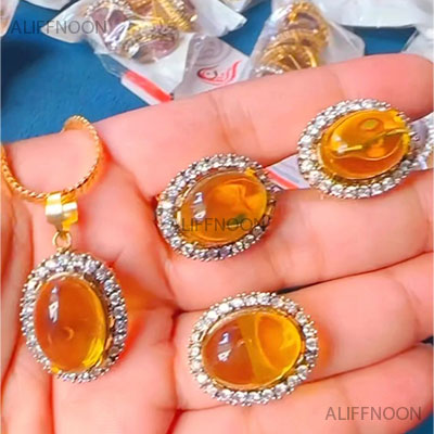 Diamond Cut Zircon Yellow Set