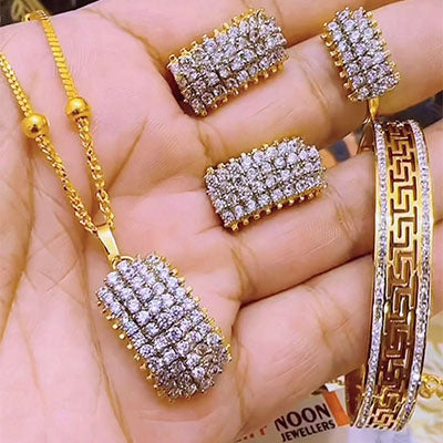 Diamond Cut Roumbus Set with Versace Kera