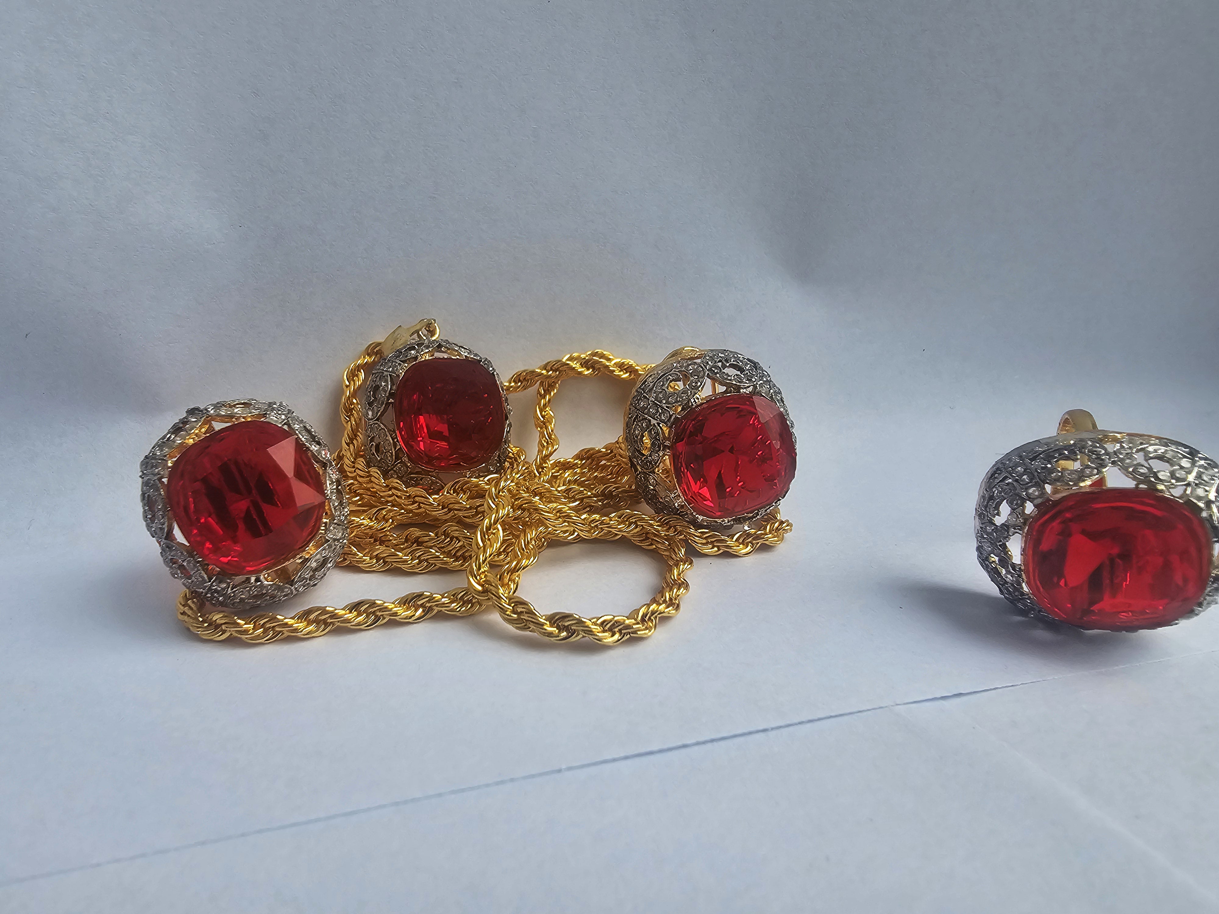 Diamond Cut Faseeha Gold Plated Set
