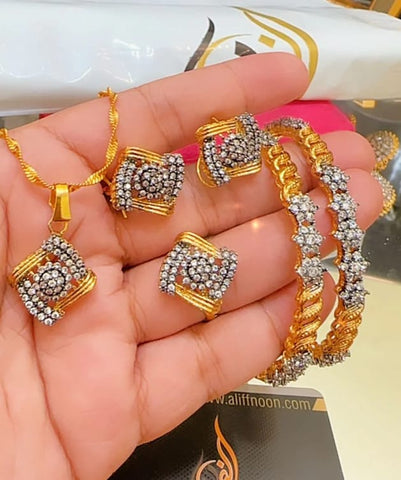 
Diamond Cut Ring Shape Set
