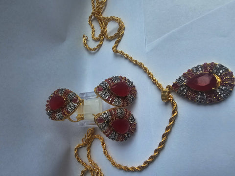Diamond Cut Sadia Gold Plated Set