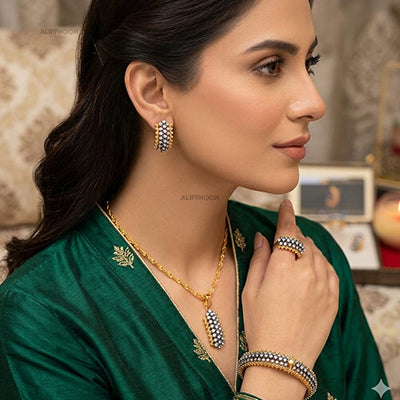 Diamond Cut Seilsa Set