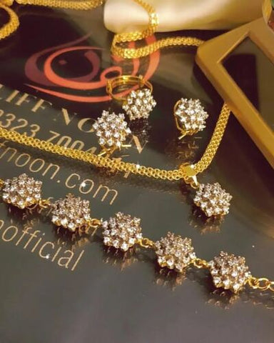 Diamond Cut with Jerao Zircon and Gold Plating Complete Set

