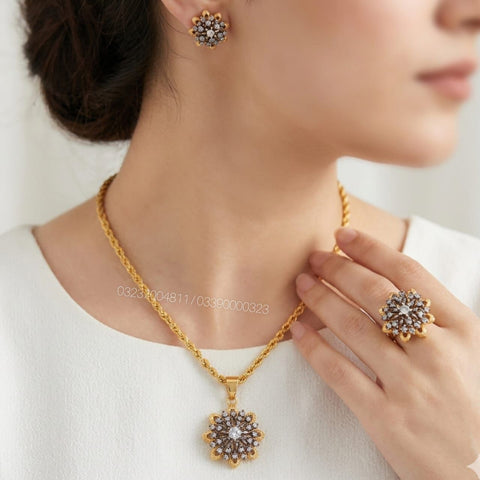 Diamond Cut Areej Set