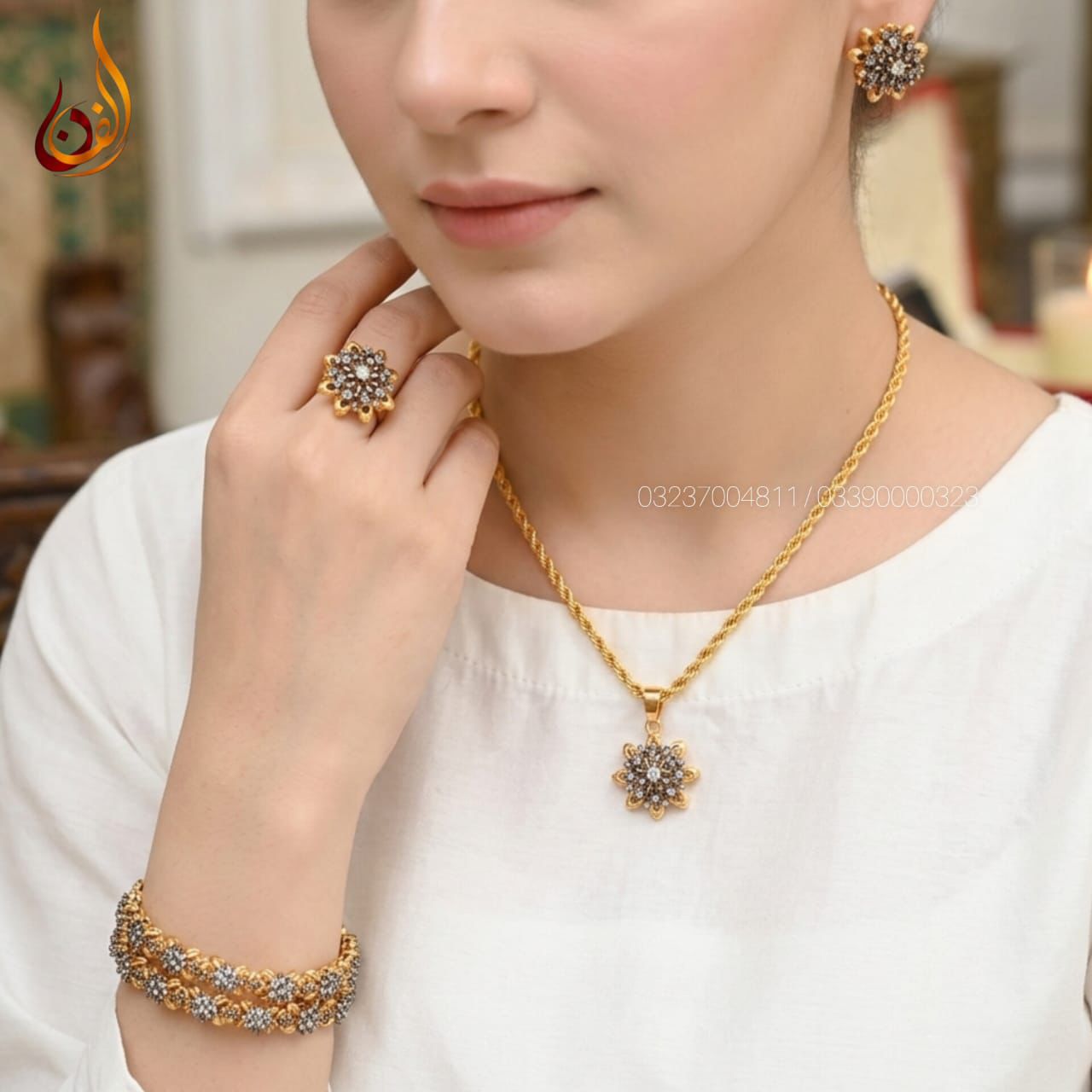Diamond cut areej set with bangles