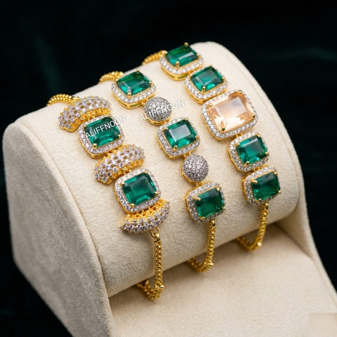 Emerald V Gold plated Bracelet