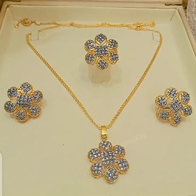 Rubi Diamond Cut Set