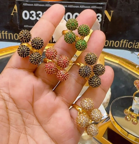 Flower Diamond Cut Ring