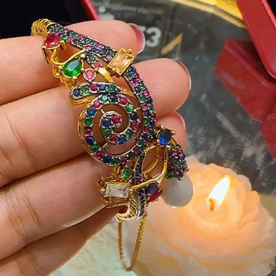 Pearl Peacock Openable Kera