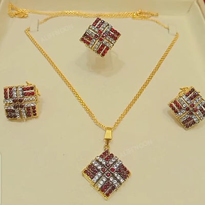 Rubi Diamond Cut Set