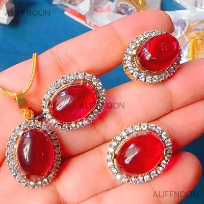 Ruby Riya Diamond Cut Set
