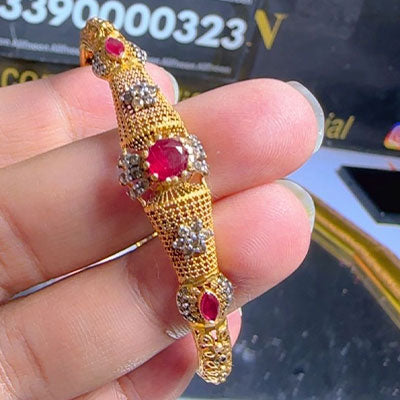 Ruby Stone Mahira Kangan