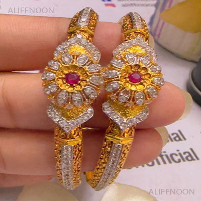 Ruby Kifal Kangan 