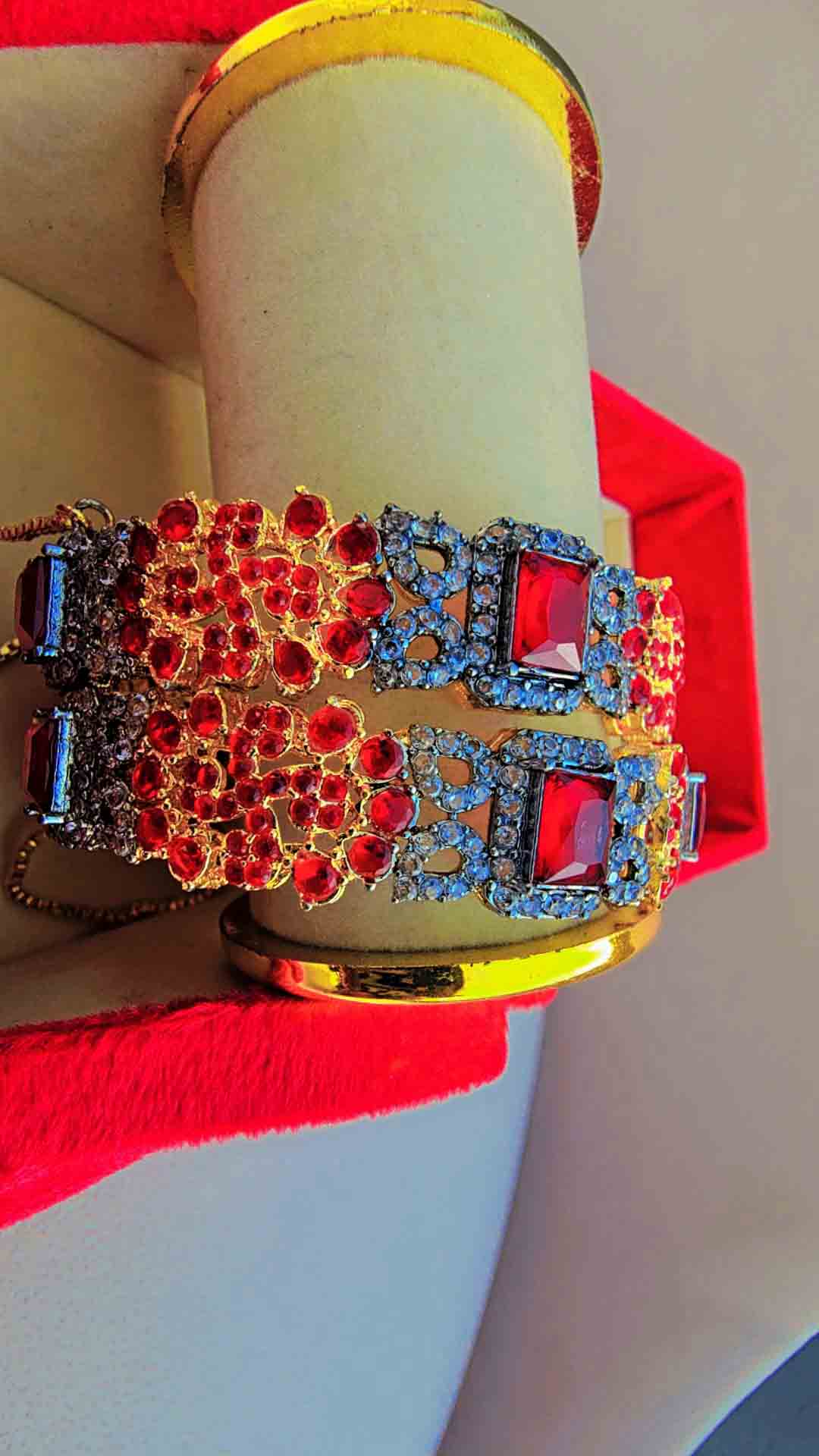 Ruby Stone Scoire Kangan
