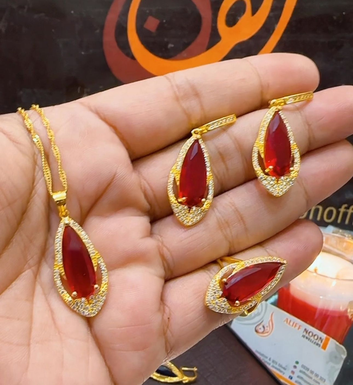 Ruby Stone Chandi Set
