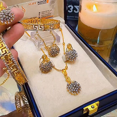 Versace Kera Diamond Cut Gold Plated Set