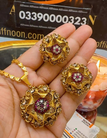 3d Diamond Cut Set Gold Plated High Quality with Chain