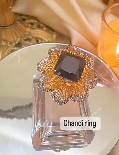Sapphire stone chandi ring