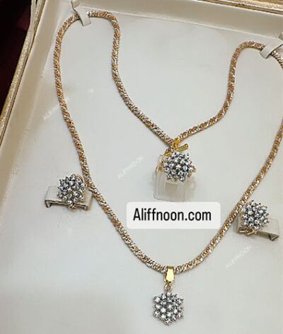 Diamond-cut-with-jerao-zircon-and-gold-plating-set