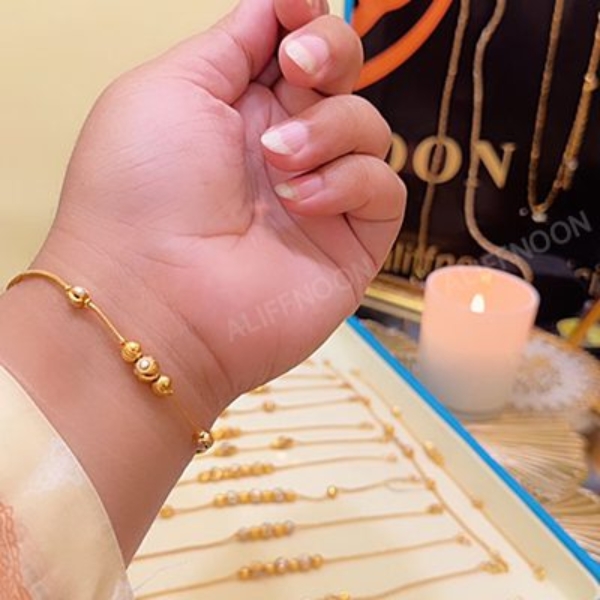 Gold-plated-Ball-bracelet