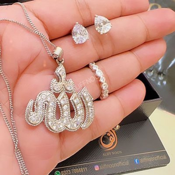 Chandi-Allah-pendent-with-Ring-and-stud