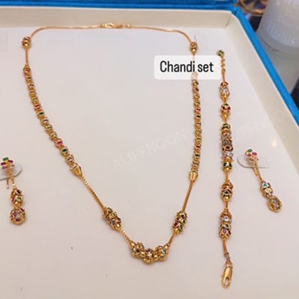 Chandi-Mala-with-earrings-and-bracelet