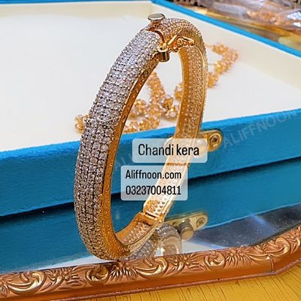 Chandi-Zircon-Kera