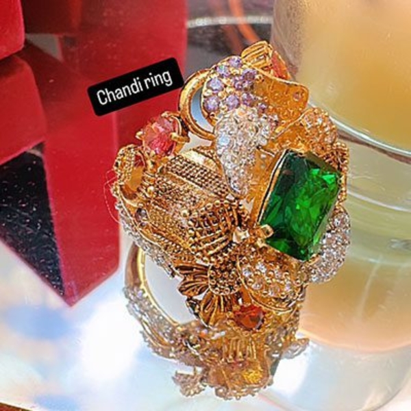 Chandi-flower-zircon-green-stone-Ring