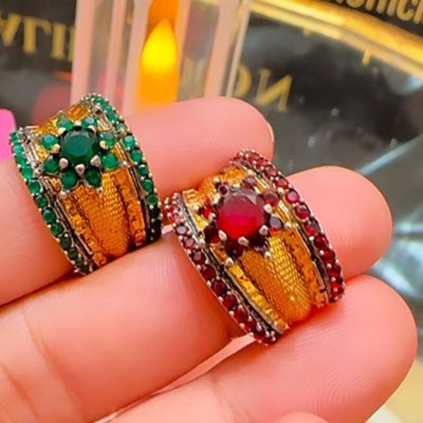 Red-and-Green-Zircon-Ring