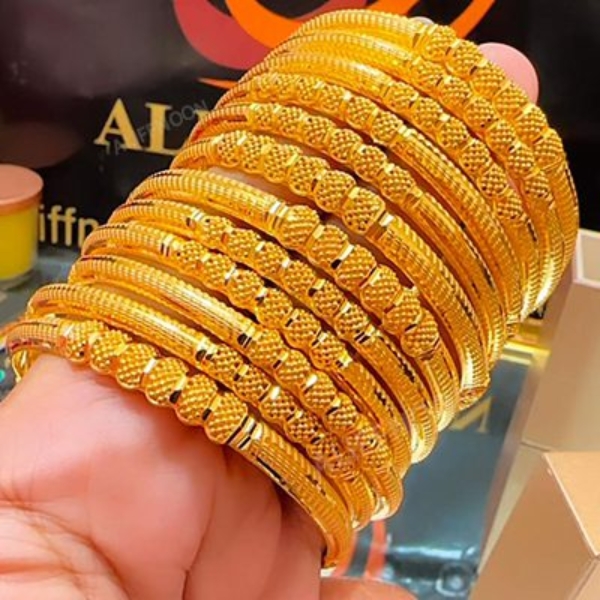 Gold-plated-Bridal-Ball-bangles-set