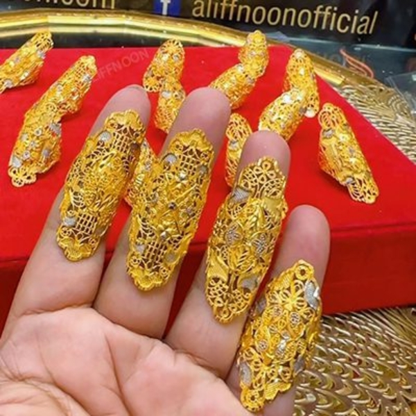 Gold-dipped-Long-Ring